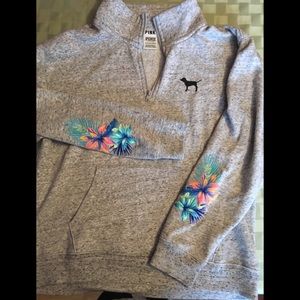 PINK Victoria’s Secret 1/4 zip sweatshirt